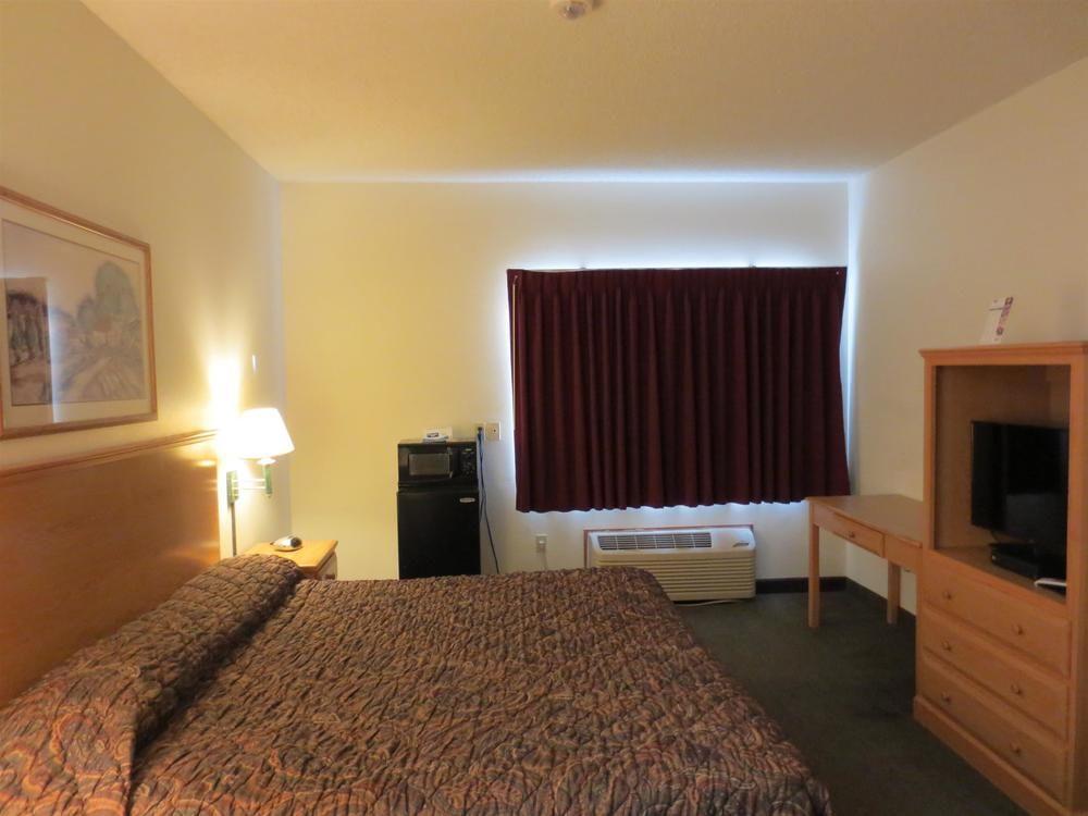 Westbridge Inn & Suites Carrollton Extérieur photo
